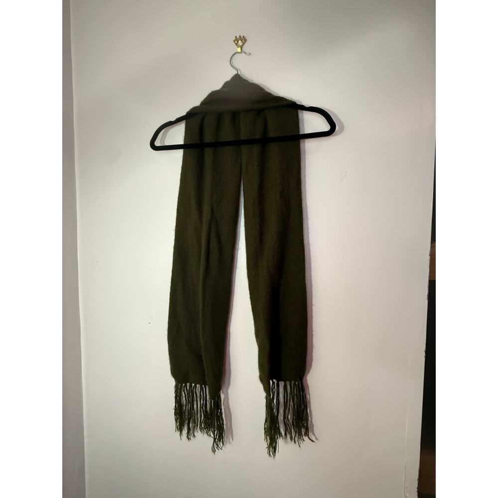 Peruvian Alpaca Wool Scarf – Olive Green – Soft & Warm – Handwoven – Fringe Ends - Picture 2 of 2
